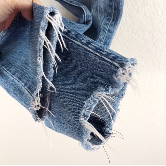 Levi’s White Oak Cone Denim Raw Hem Button Fly Jeans - Picture 6 of 8